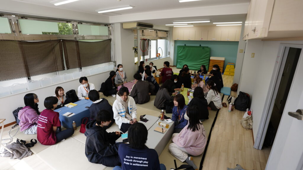 アンバー×カラフルスタッフの勉強会の様子